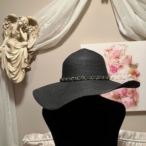 Elegant Black Wide-Brim Hat with Chain Detail